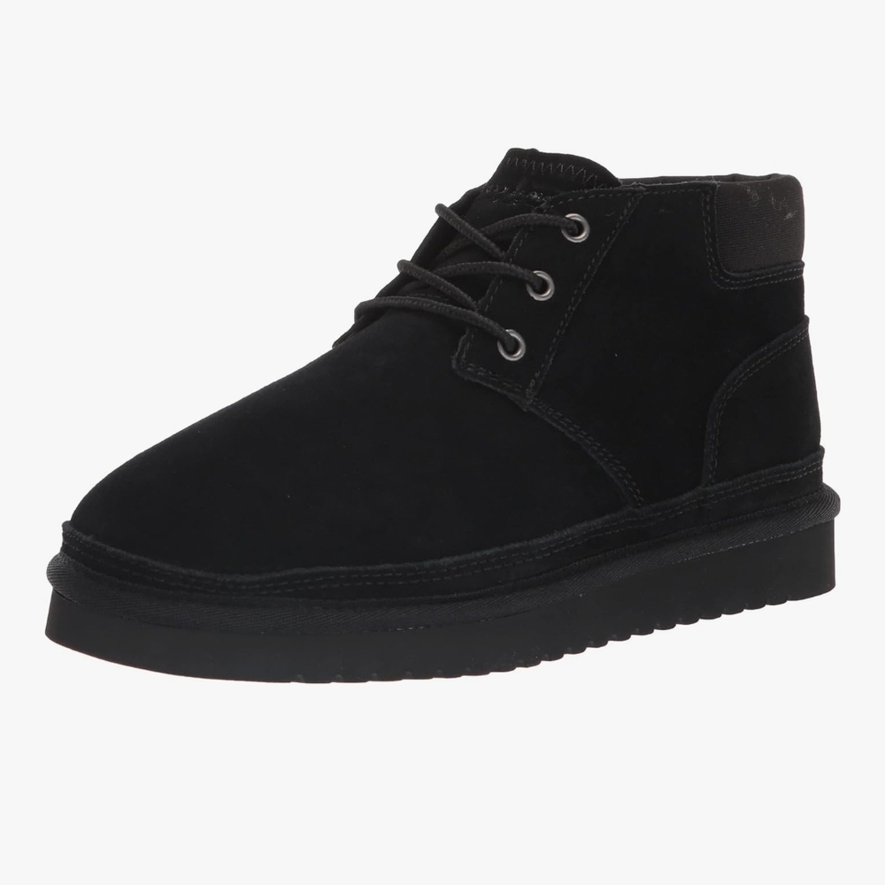 Woman's Black Chukka Boots